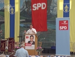 Landesvorsitzender Florian Pronold zu Gast auf der Volksfestkundgebung der SPD in Waldkraiburg