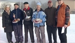 Die Eisstock-Stadtmeisterschaft in Mühldorf: Erfahrung siegt