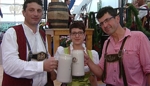 Der Auftakt zum 50. Sommerfest in Aschau am Inn: Fünf Tage Brotzeit, Bier und Blasmusik