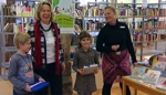 Bücherrallye: Stadtbücherei Mühldorf verleiht Preis an kleine Kriminaler