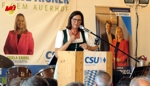 Landtagspräsidentin und CSU Oberbayern-Vorsitzende Ilse Aigner beim CSU-Ortsverband in Teising