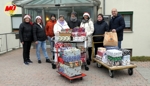 Waldkraiburger Bürger beschenken Seniorenheimbewohner: SPD verteilt 241 Weihnachtspäckchen