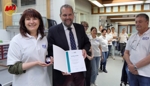 MdL Sascha Schnürer zu Besuch beim Dental-Labor Tina Auer und der Deutschen Meisterin im Zahntechniker-Handwerk Cornelia Zanuttini