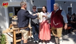 Gemeinde Heldenstein weiht Heizhaus und Erhaltungsverein eröffnet neugestalteten Biergarten am Alten Wirt